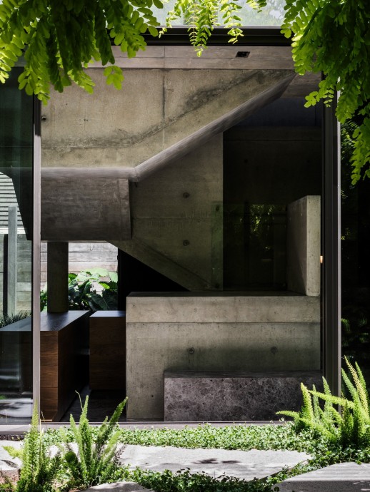 Монументальный бетонный дом в пригороде Перта, Австралия