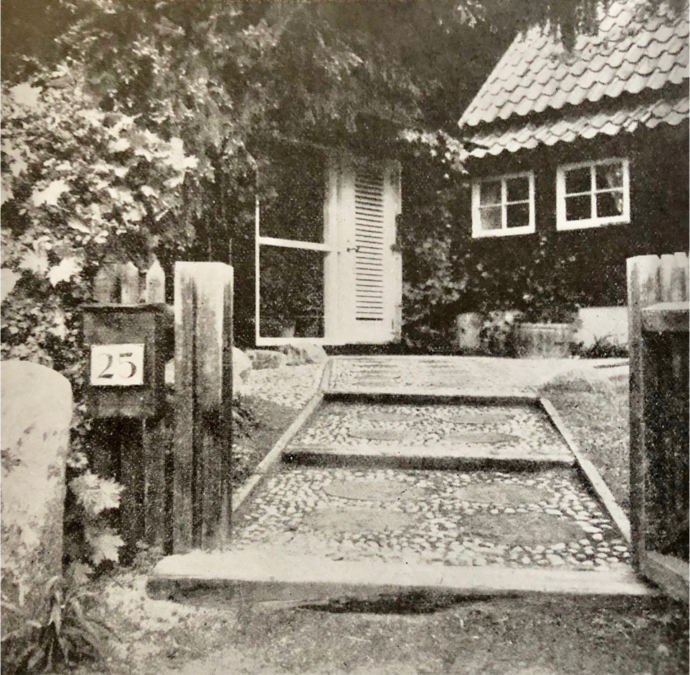 Дом, построенный промышленником Фредриком Люнгстрёмом в 1920-х годах, в городке Бревик, Швеция