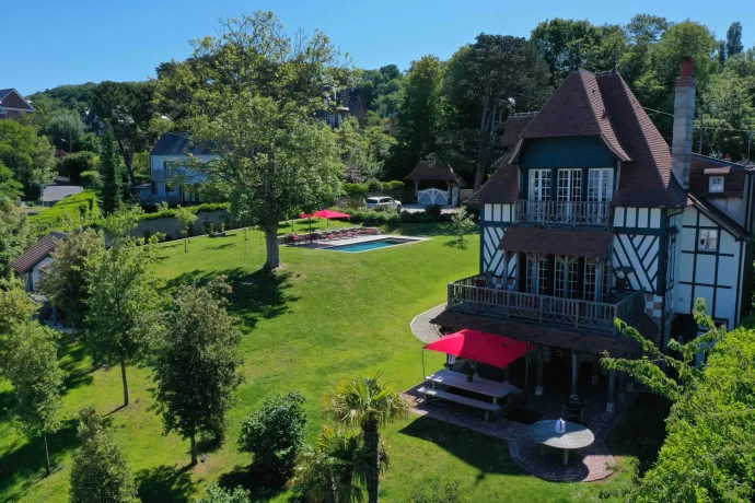 Гостиница Villa du Parc Trouville в Трувиль-сюр-Мер, Нормандия, Франция