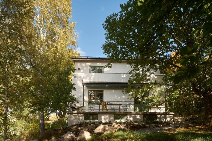 Дом 1960-х годов на окраине Стокгольма