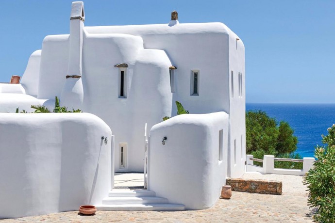 Дом дизайнера Ребекки Корнер на греческом острове Миконос
