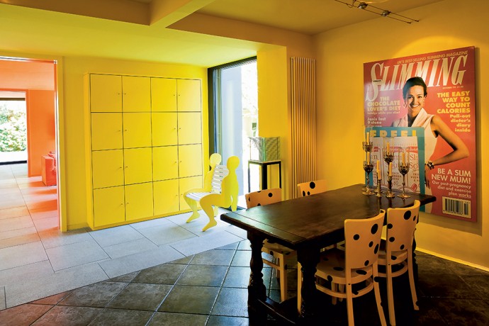 Красочный дом Карин Пантон, дочери знаменитого датского дизайнера Вернера Пантона