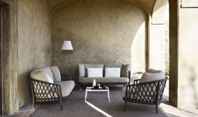 Интерьер виллы, оформленный дизайнерами итальянской мебельной компании B&B Italia