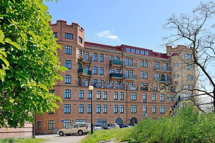 Шведская квартира с собственным отдельным входом площадью 64 м2