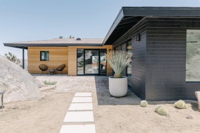 Минималистичный дизайн виллы в калифорнийской пустыне
