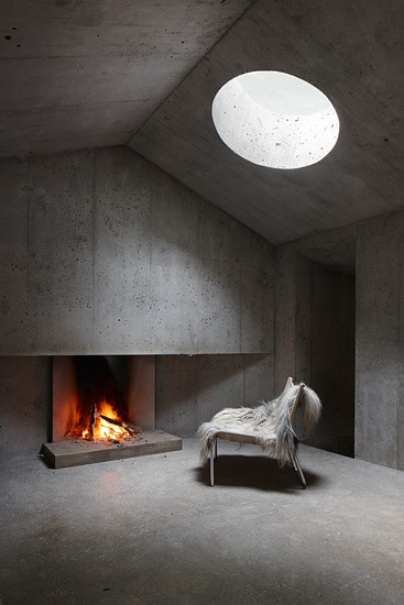 Небольшой бетонный дом в Флимсе, Швейцария