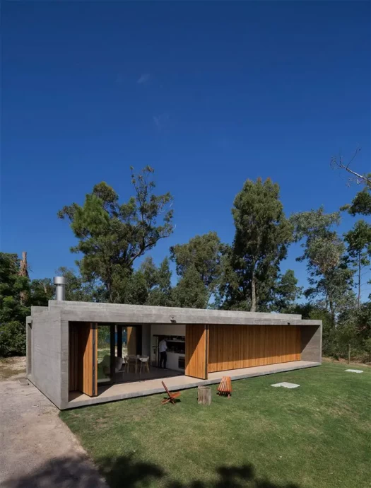 Современный дом на окраине Монтевидео, Уругвай