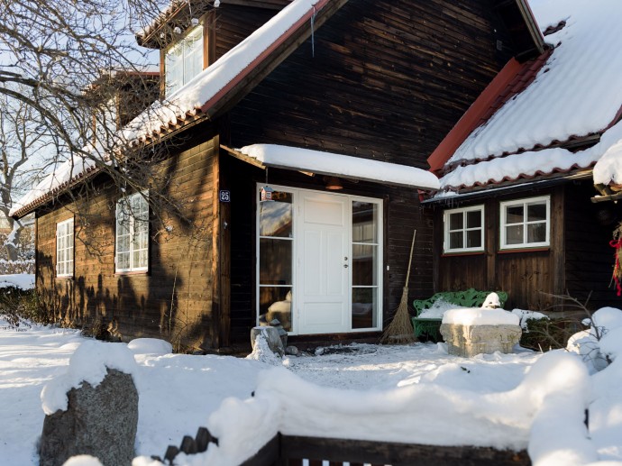 Дом, построенный промышленником Фредриком Люнгстрёмом в 1920-х годах, в городке Бревик, Швеция