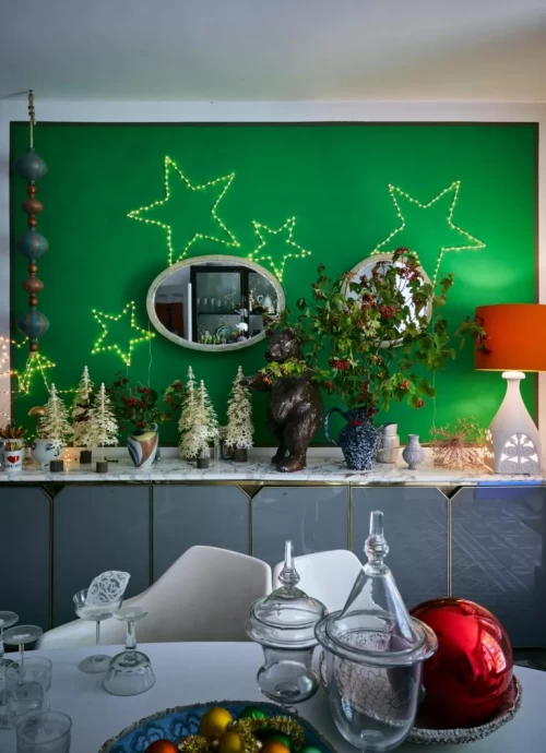 Ярко оформленный к Рождеству дом дизайнера Марианны Коттерилл в Лондоне