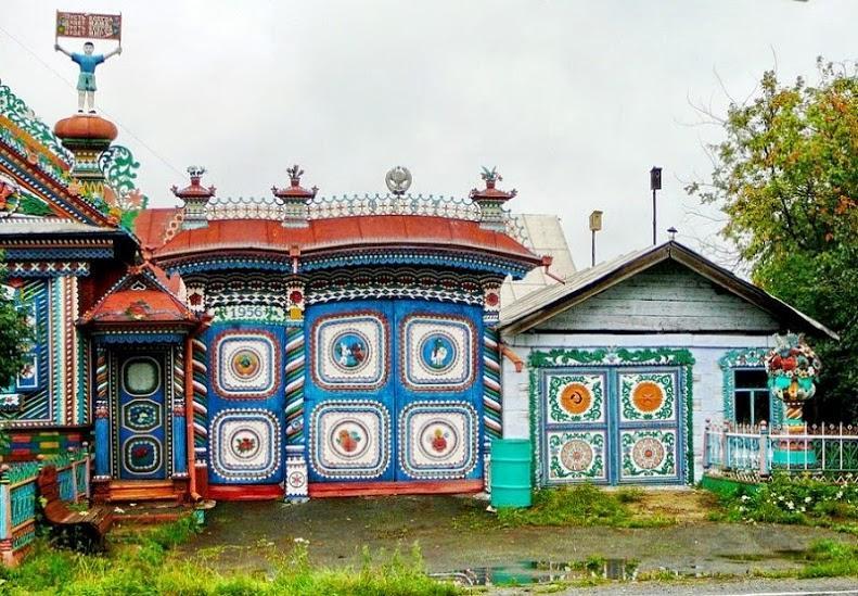 Необычный дом кузнеца Сергея Ивановича Кириллова