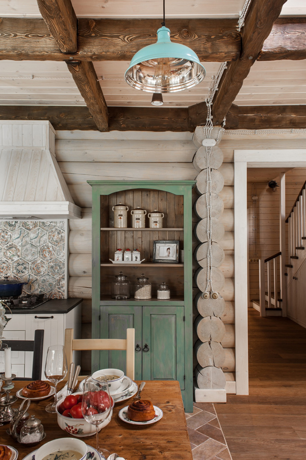 Уютный деревянный дом в Подмосковье от I.D. Interior Design