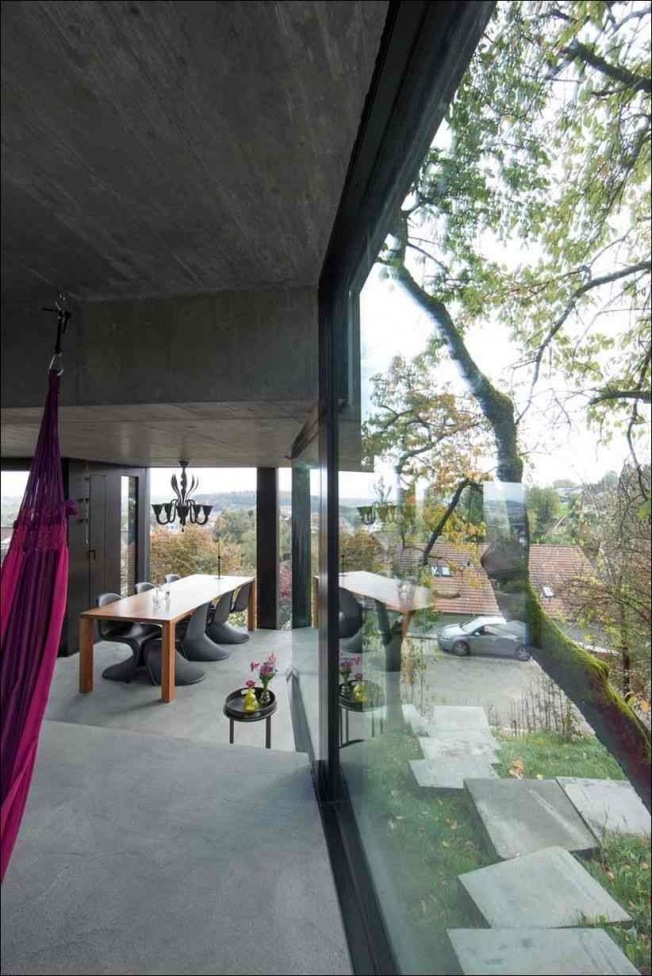 Дом из стекла и бетона среди виноградников от L3P Architekten