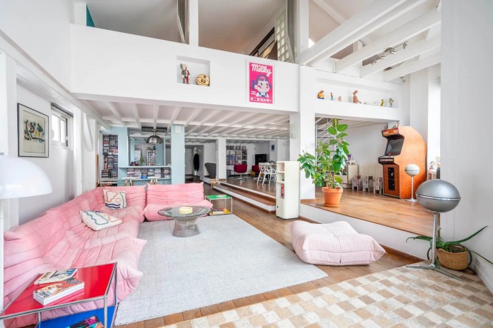 Двухуровневая квартира площадью 189 м2 в Париже