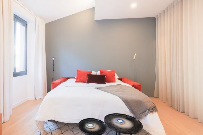 Квартира в старинном здании Ниццы