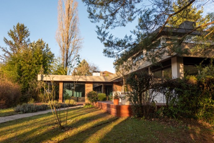 Особняк в городе Дижон, Франция Особняк в городе Дижон, Франция