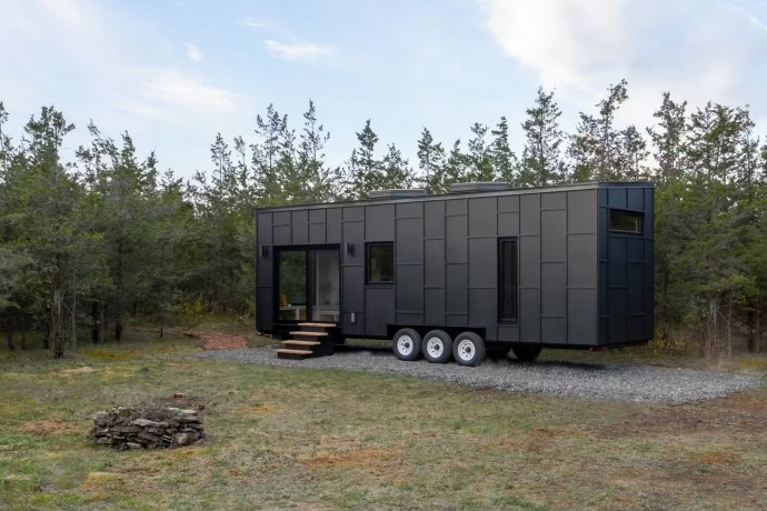 Мобильный мини-дом площадью 24 м2 от канадских дизайнеров
