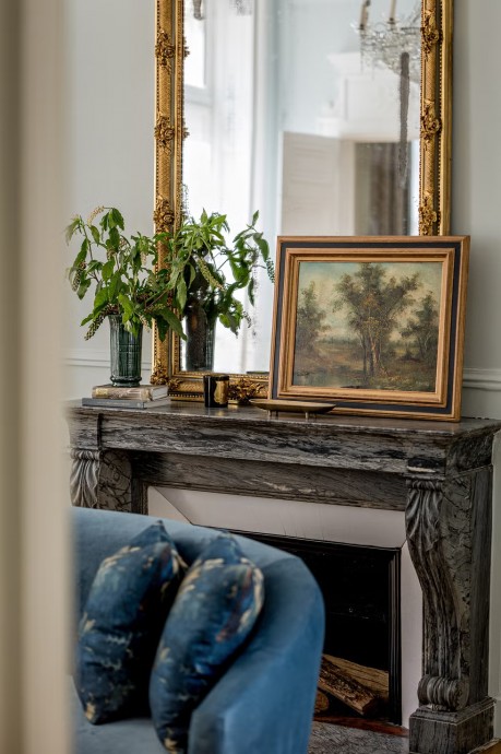 Квартира в доме XVIII века в Париже (159 м2)