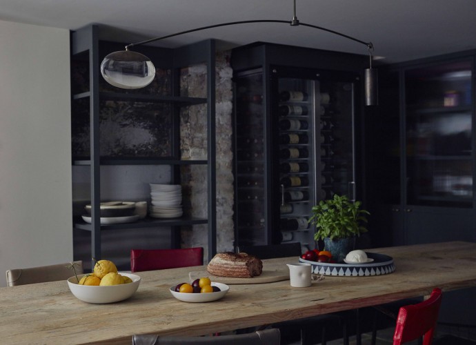 Дом совладелицы британского мебельного бренда Ocher Соленн де ла Фушардье на севере Лондона Дом совладелицы британского мебельного бренда Ocher Соленн де ла Фушардье на севере Лондона