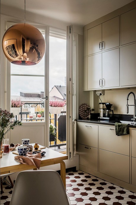 Квартира площадью 87 м2 в доме 1920 года постройки в центре Стокгольма Квартира площадью 87 м2 в доме 1920 года постройки в центре Стокгольма