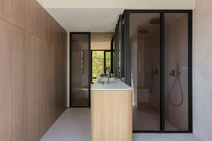 Двухуровневая квартира в центре Барселоны Двухуровневая квартира в центре Барселоны