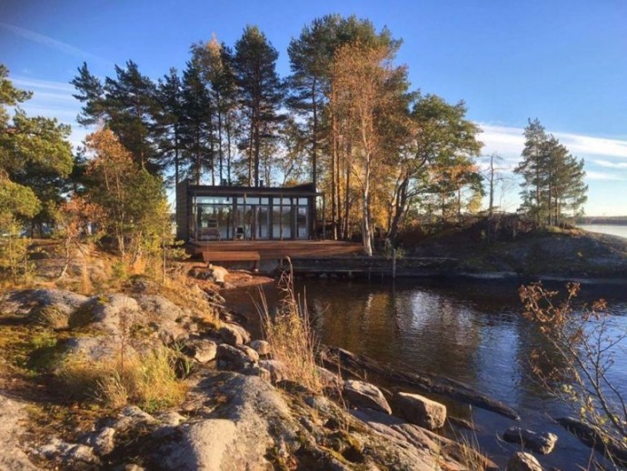 Дом у озера в Финляндии