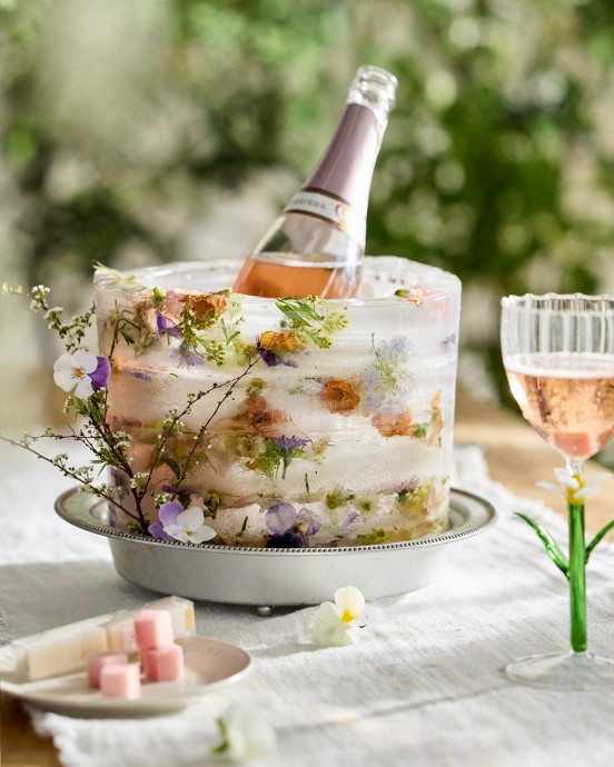 Инсталляции от дизайнеров Anthropologie Home
