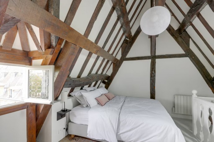 Двухуровневая квартира площадью 87 м2 в Париже