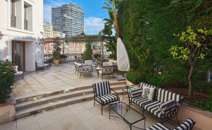 Вилла l'Echauguette с видом на порт в Монако Вилла l'Echauguette с видом на порт в Монако