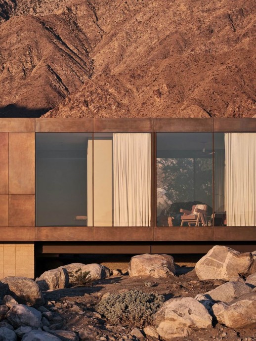 Современный дом в пустыне Палм-Спрингс, Калифорния