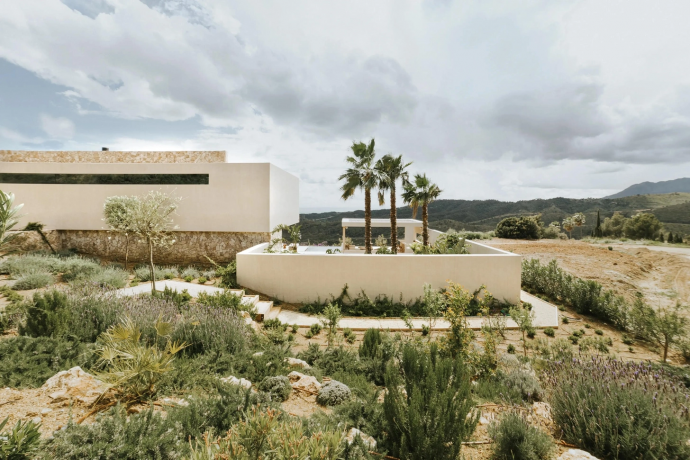 Вилла в местечке Бенаавис в провинции Малага, Испания