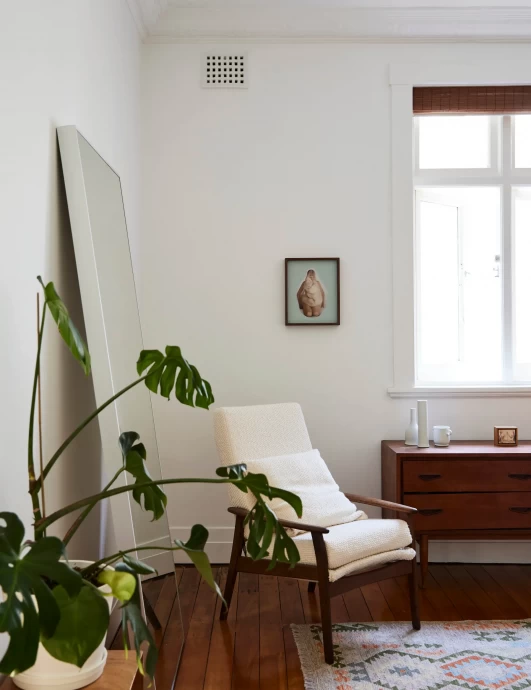 Квартира арт-дилера Хлои Борич и инженера Джулиана Ноукса в Сиднее Квартира арт-дилера Хлои Борич и инженера Джулиана Ноукса в Сиднее