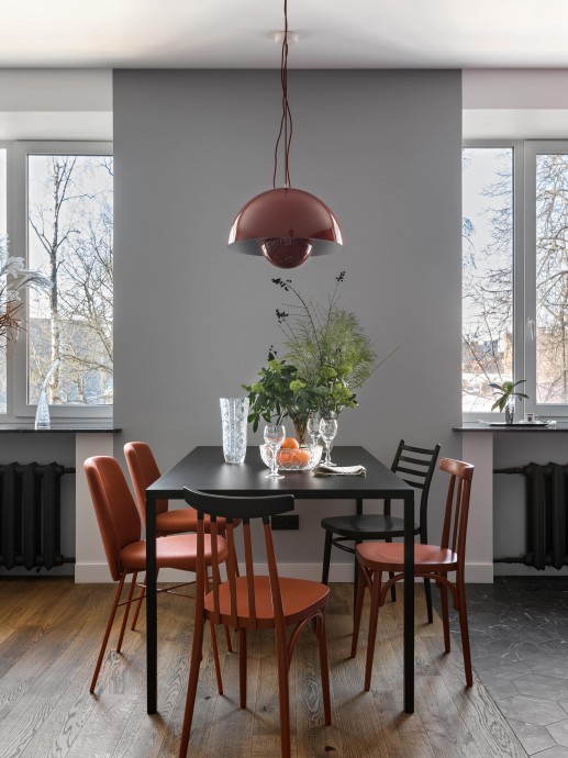 Квартира площадью 55 м2 в сталинском доме в центре Минска