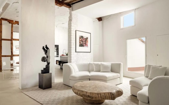 Мансардная квартира на Пласа-Майор в Мадриде