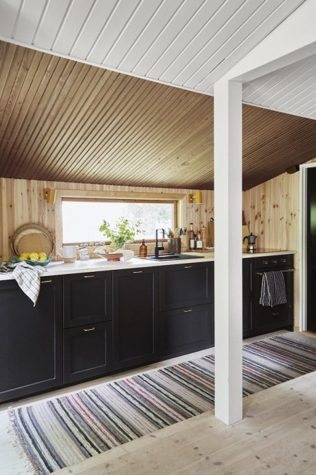 Дачный домик дизайнера Джули Левенштейн в местечке Рёрвиг, Дания