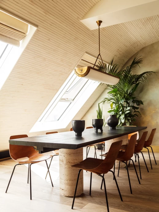 Двухуровневая квартира в Париже