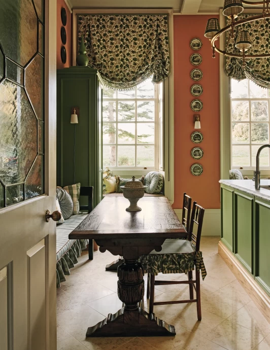 Квартира дизайнера Мартина Брудницки в особняке XVII века в Сассексе, Великобритания