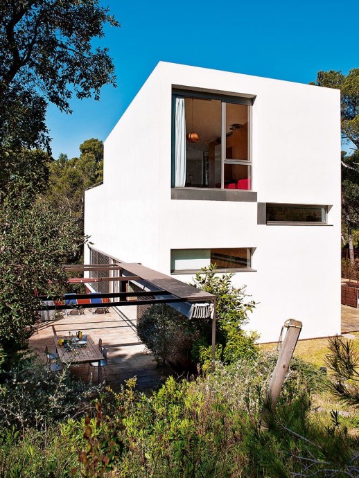 Дом архитектора Октавио Местре в Жироне, Испания