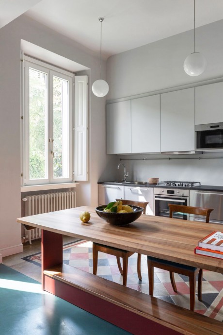 Квартира в старинном доме в Милане