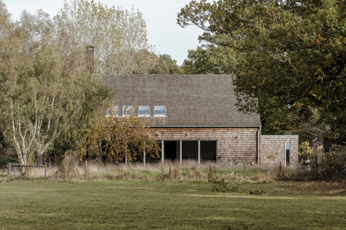 Дом художницы и галериста Джины Портман в сельской местности на востоке Сассекса, Великобритания