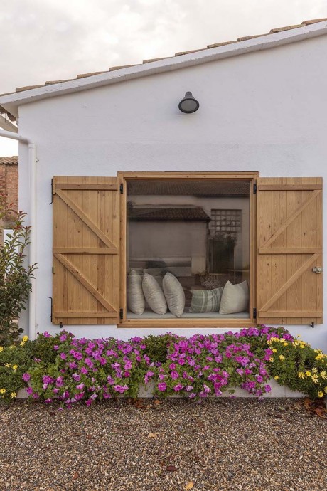 Превращённое в жилой дом бывшее складское помещение в сельской местности на севере Испании (45 м2)