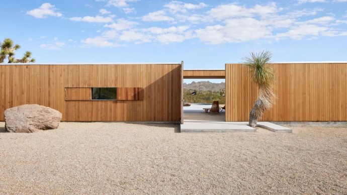 Экологичный современный деревянный дом в пустыне Мохаве, Калифорния