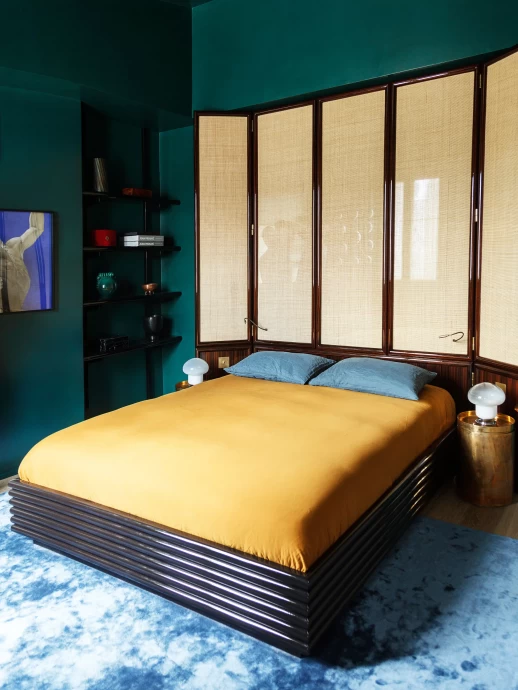 Двухуровневая квартира в Париже