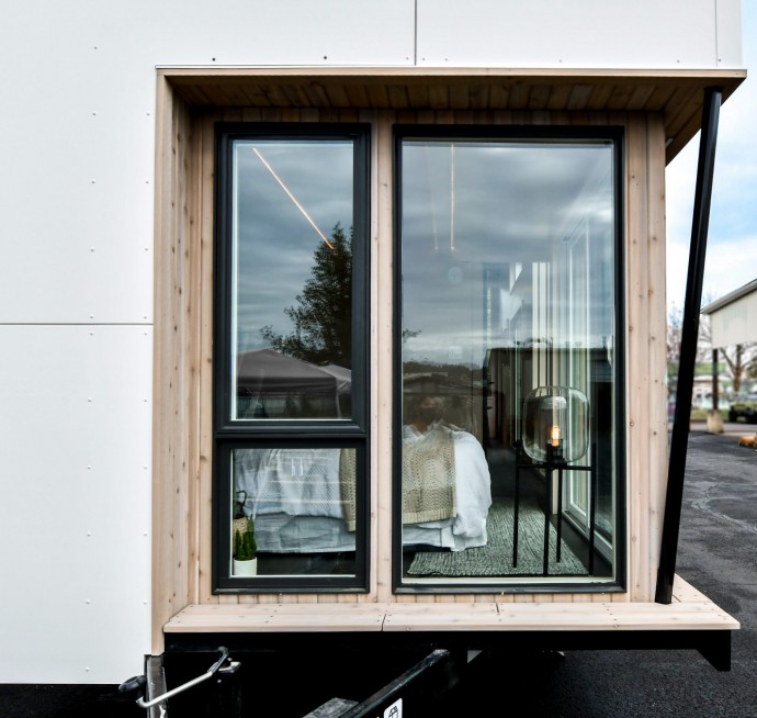 Мобильный мини-дом площадью 45 м2 от американской компании Modern Tiny Home Мобильный мини-дом площадью 45 м2 от американской компании Modern Tiny Home