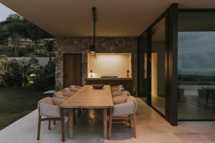 Вилла в местечке Бенаавис в провинции Малага, Испания