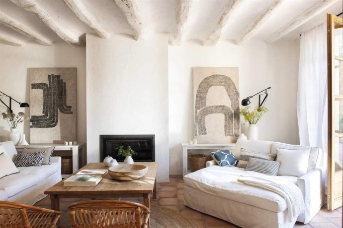 194-летний дом дизайнера Марты Тобелла в центре Барселоны