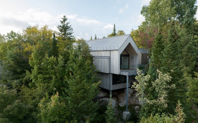 Современный загородный дом в Канаде