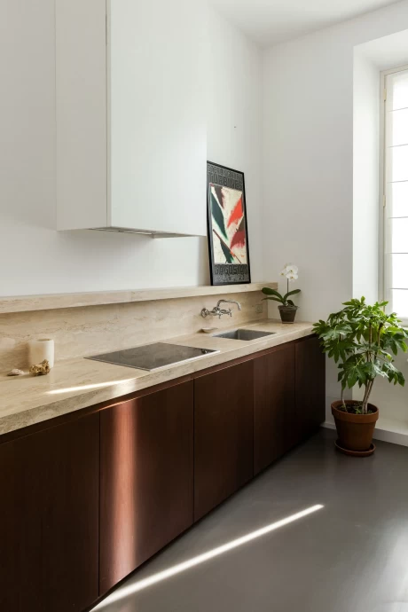 Квартира директора по маркетингу модного бренда Bottega Veneta Александра-Камиля Ремовиля в Милане