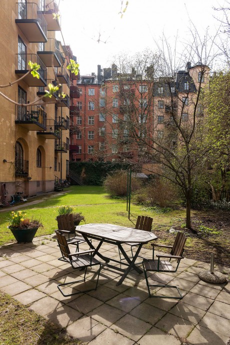 Квартира в 100-летнем доме в Стокгольме