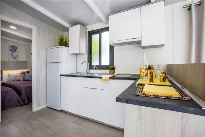 Мини-дом площадью 38 м2 в Аликанте, Испания