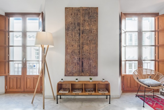 Светлые апартаменты с террасой на крыше